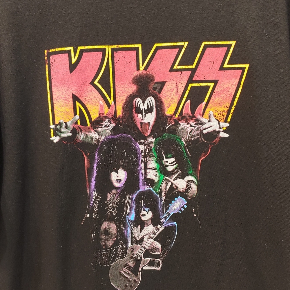 Men's Kiss Band Graphic Black 100% cotton T-shirt Size Large NWT